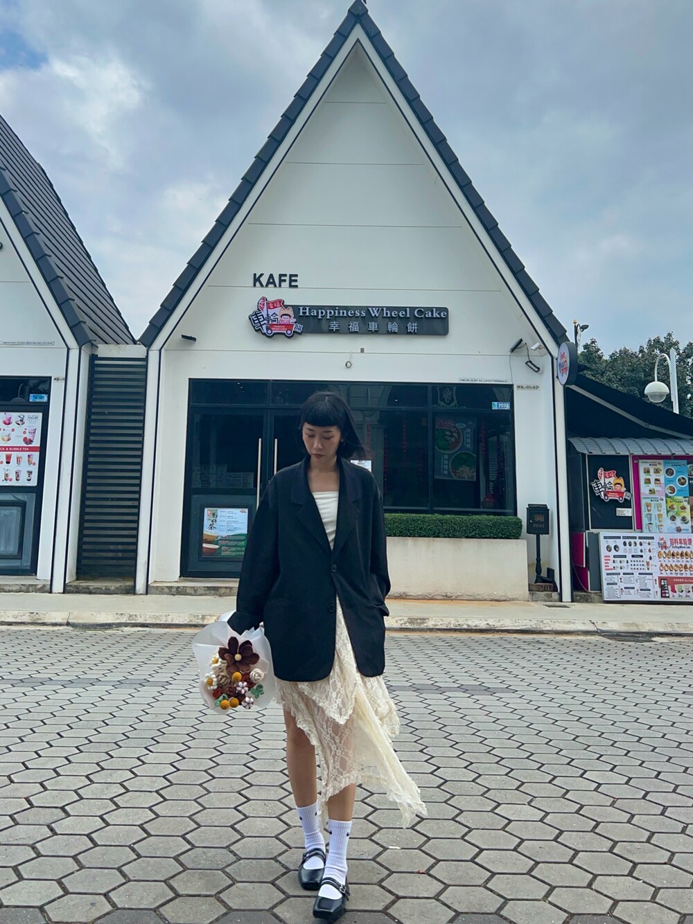 「no brandのアイテム（ジャケット/アウター、ブラック系）」を使った、zoeyjjjさん（レディース・163cm）の冬コーディネートの1枚目の写真