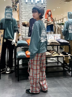 「アイテム（カーゴパンツ、レッド系）」を使った、kimura_no_fukuさん（レディース・155cm）の秋コーディネート