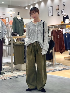「カーキパンツ」｜kimura_no_fukuさん（レディース・155cm）の秋コーディネート