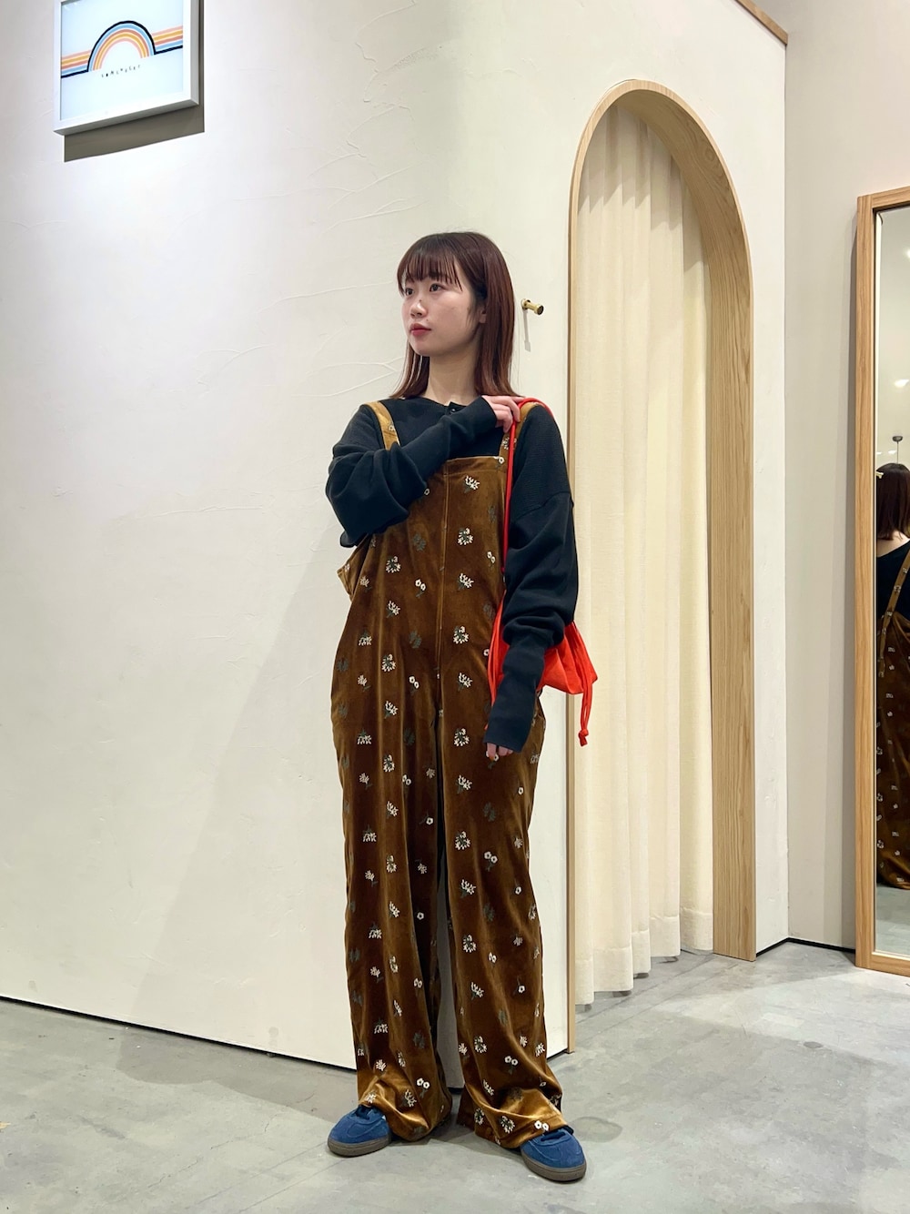 2025年S/S新作】前後2WAY花柄刺繍ベロアサロペットを使った人気