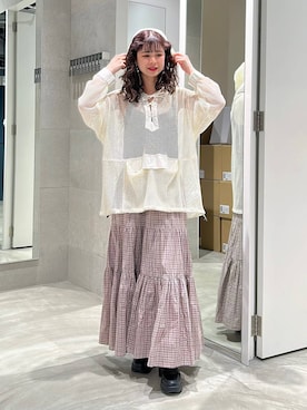 「RAGEBLUE（レイジブルー）のアイテム（トップス）」を使った、理咲さん（レディース・164cm）の春コーディネート