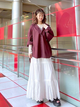 「RAGEBLUE（レイジブルー）のアイテム（Tシャツ/カットソー）」を使った、理咲さん（レディース・163cm）の秋コーディネート