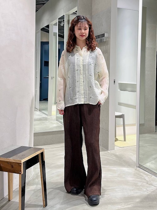 イヴサンローランリヴゴーシュ ヴィンテージ Y2K ワイドパンツ レア The viral YSL jeans… 👖 They're everywhere right now. But are they