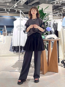 「RAGEBLUE（レイジブルー）のアイテム（Tシャツ/カットソー）」を使った、理咲さん（レディース・163cm）の秋コーディネート