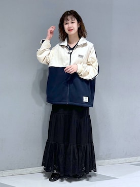 「DISCUS（ディスカス）のアイテム」を使った、理咲さん（レディース・163cm）の秋コーディネート
