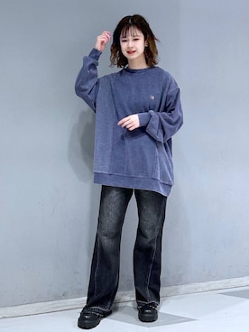 「アイテム（スウェット）」を使った、理咲さん（レディース・163cm・20代）の秋コーディネート