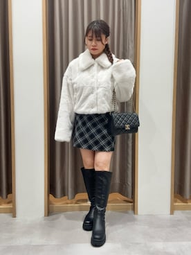 「ガーリーコーデ」｜「アイテム（ブーツ）」を使った、Kanaさん（レディース・154cm）の冬コーディネート
