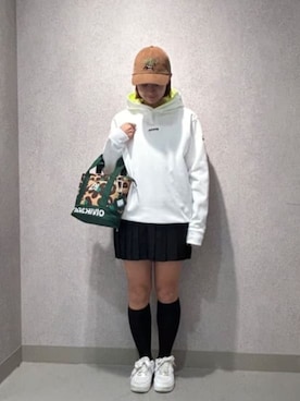 「アイテム（アウトドア/スポーツ）」を使った、BIKI JAPAN スタッフコーデさん（レディース・163cm）の秋コーディネート