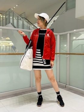 「アイテム（アウトドア/スポーツ）」を使った、BIKI JAPAN スタッフコーデさん（レディース・164cm）の秋コーディネート