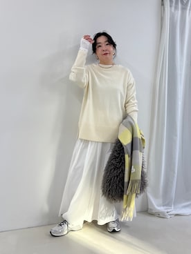 「アイテム（ストール/ショール）」を使った、nol futamiさん（レディース・157cm）の秋コーディネート