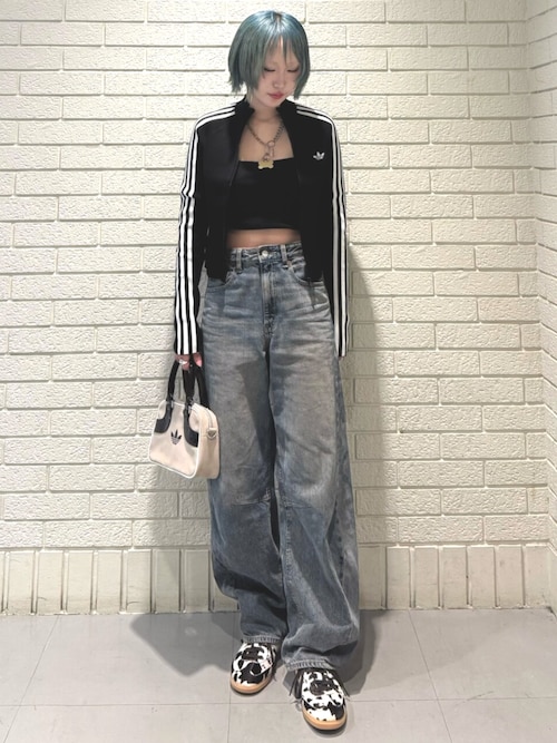 adidas トラックジャケット スリーストライプス トラックトップ アディダス エッセンシャルズ スリーストライプス トラック