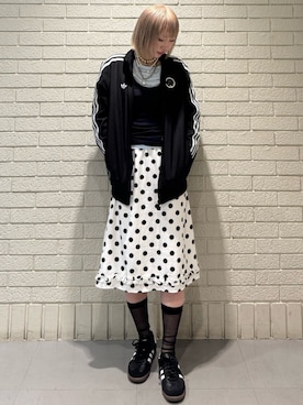 「アイテム（ジャージ）」を使った、itsukiさん（レディース・156cm）の冬コーディネート