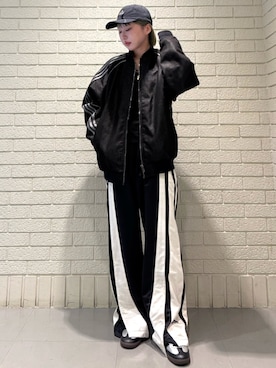 「adidas originals」｜itsukiさん（レディース・156cm）の秋コーディネート