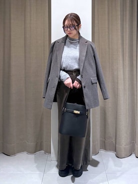 「VELETTO（ベレット）のBARNYARDSTORM / 【VELETTO / ヴェレット】/ バックルバッグ（ハンドバッグ）」を使った、こまっちゃんさん（レディース・155cm）の秋コーディネート