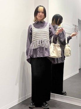「LAKOLE（ラコレ）の5ゲージフリンジベスト / 651447（ベスト、グレー系）」を使った、ごつさん（レディース・157cm）の春コーディネート