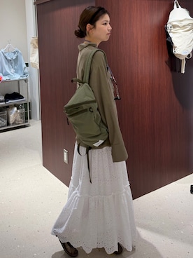 「アイテム（チャーム）」を使った、takahashiさん（レディース・162cm）の夏コーディネート