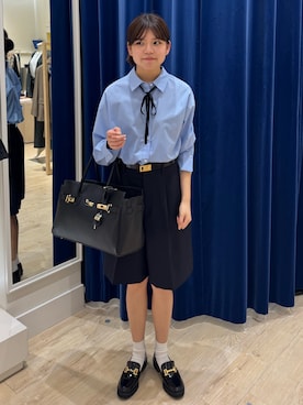 「アイテム（トートバッグ、ブラック系）」を使った、takahashiさん（レディース・161cm）の秋コーディネート