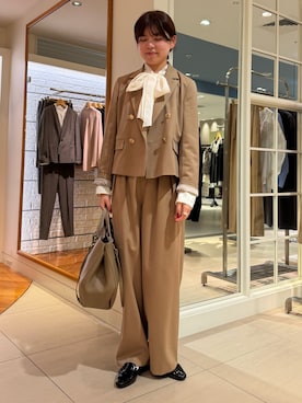 「NOLLEY’S Sophi（ノーリーズソフィ）の《セットアップ対応》ウォッシャブルウール混ツイルハイウエストワイドパンツ（その他パンツ）」を使った、takahashiさん（レディース・161cm）の秋コーディネート