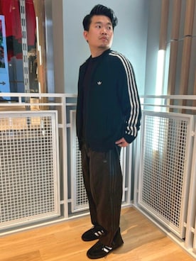 「アイテム（ジャージ）」を使った、KKさん（メンズ・165cm）の秋コーディネート