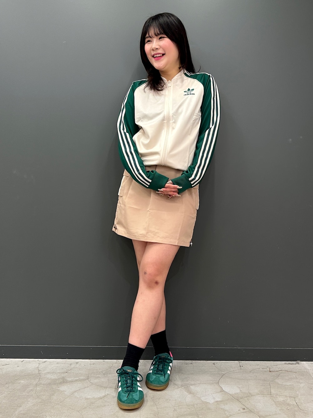 JB(アディダス ブランドコアストア 新宿)｜adidasのスニーカーを