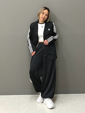 NT(アディダス オリジナルス フラッグシップ ストア 原宿)｜adidasの