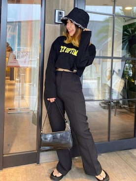 「SPINNS（スピンズ）のロゴ刺繍 ショート丈長袖Tシャツ（Tシャツ/カットソー）」を使った、ぽむまるさん（レディース・150cm）の夏コーディネート