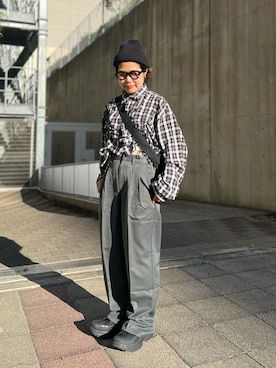 「SPINNS（スピンズ）のアイテム（ショルダーバッグ）」を使った、ぽむまるさん（レディース・150cm）の秋コーディネート