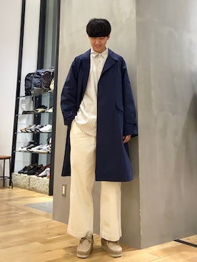 「ストライプ」｜「アイテム（ステンカラーコート）」を使った、ショウゴさん（メンズ・182cm）の春コーディネート