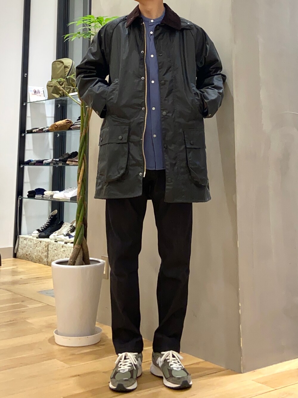 ショウゴ(URBAN RESEARCH DOORS)｜Barbourのその他アウターを使った