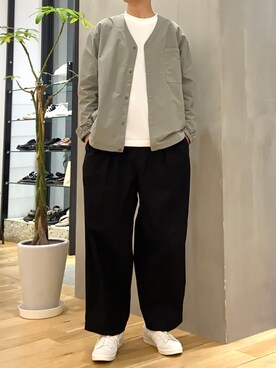 「チノパン」｜「アイテム（ノーカラージャケット）」を使った、ショウゴさん（メンズ・182cm）の春コーディネート