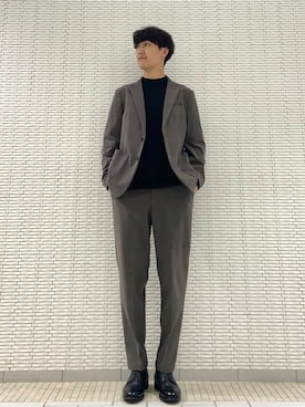 「アイテム（スーツパンツ）」を使った、ショウゴさん（メンズ・182cm）の秋コーディネート