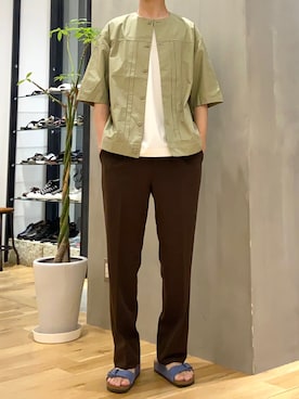 「ノーカラーシャツ」｜「アイテム（サンダル）」を使った、ショウゴさん（メンズ・182cm）の夏コーディネート