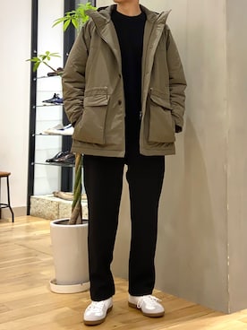 「ジャーマントレーナー」｜「アイテム（ダウンジャケット/コート）」を使った、ショウゴさん（メンズ・182cm）の冬コーディネート
