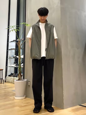 「ナイロンパンツ」｜「アイテム（その他アウター）」を使った、ショウゴさん（メンズ・182cm）の夏コーディネート