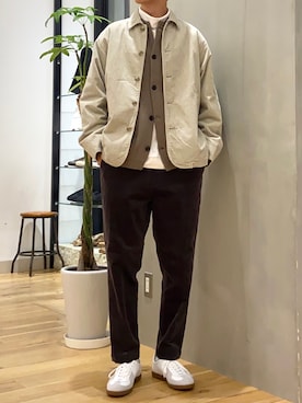 「アイテム（カバーオール）」を使った、ショウゴさん（メンズ・182cm）の秋コーディネート