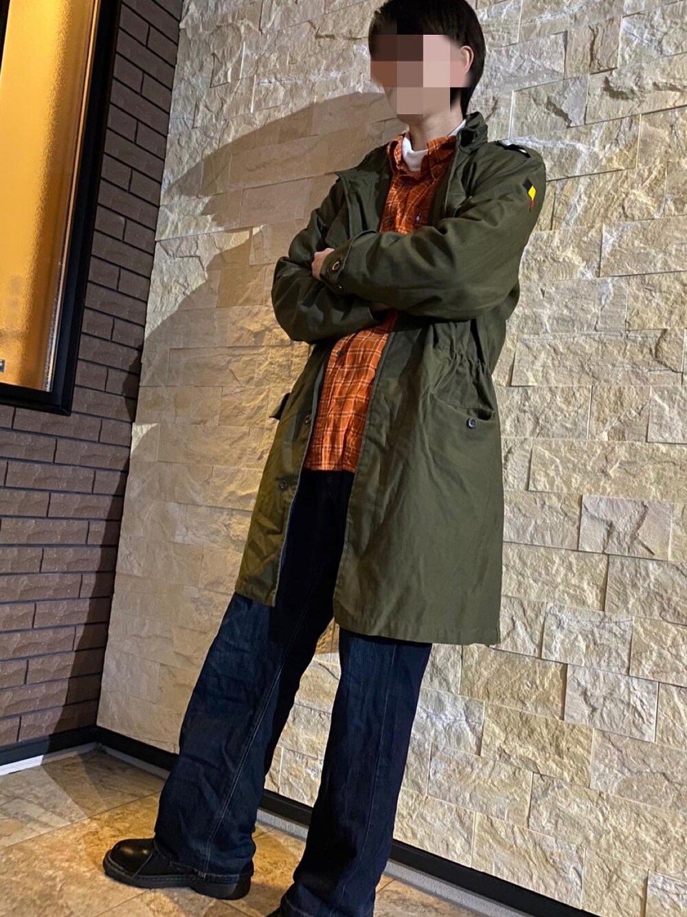「冬コーデ、シンプルコーデ、大人カジュアル、お洒落さんとつながりたい、プチプラコーデ、ミニタリー、古着、カジュアル、UNIQLO、いいね、save、フォローお願いします🤑、ストリート」｜「Levi'sのアイテム（デニムパンツ、ブラック系）」を使った、まきくんさん（メンズ・173cm）の冬コーディネートの1枚目の写真