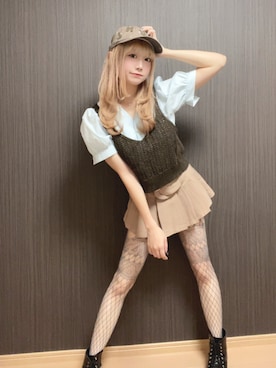「sunlovetourのアイテム（キャップ、ベージュ系）」を使った、おめぐさん（レディース・160cm）の秋コーディネート