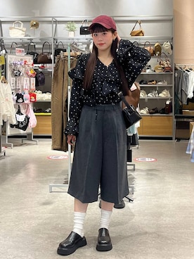 「アイテム（タンクトップ）」を使った、こるちゃんさん（レディース・158cm）の秋コーディネート