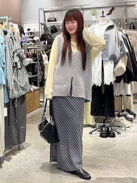 「LOWRYS FARM（ローリーズファーム）のＵＳＥＦＵＬシアープルオーバー　580950（Tシャツ/カットソー、イエロー系）」を使った、こるちゃんさん（レディース・158cm）の春コーディネート