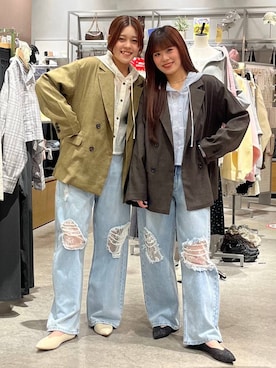 「LOWRYS FARM（ローリーズファーム）のレースデニム　601055（デニムパンツ、ブルー系）」を使った、こるちゃんさん（レディース・158cm）の春コーディネート