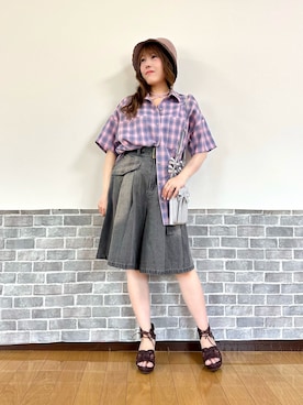 「axes femme（アクシーズファム）のストラップラメリブタンク（タンクトップ）」を使った、まりさん（レディース・157cm）の夏コーディネート