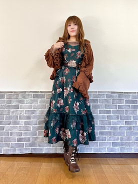 「アイテム（ベルト、ピンク系）」を使った、まりさん（レディース・157cm）の秋コーディネート