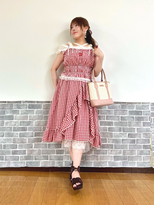カップ付きストラップタンク（タンクトップ）｜axes femme