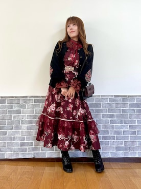 「アイテム（ベルト、ピンク系）」を使った、まりさん（レディース・157cm）の秋コーディネート