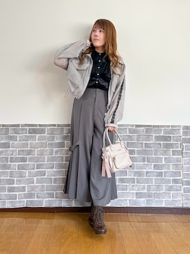 「axes femme（アクシーズファム）のフード付シアブルゾン（ブルゾン、グレー系）」を使った、まりさん（レディース・157cm）の春コーディネート