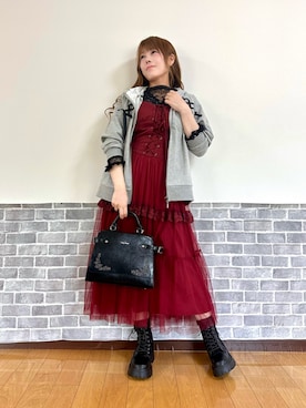「アイテム（タンクトップ）」を使った、まりさん（レディース・157cm）の秋コーディネート