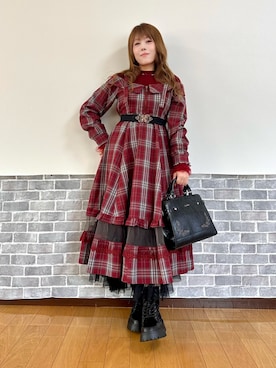 「アイテム（アイシャドウ）」を使った、まりさん（レディース・157cm）の秋コーディネート