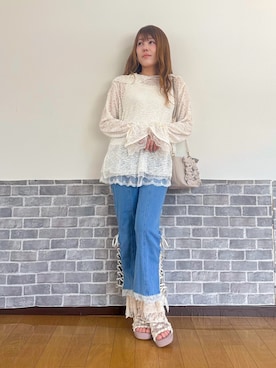 「myu:loret（ミュウロレット）のレースパーカープルオーバー（Tシャツ/カットソー、ホワイト系）」を使った、まりさん（レディース・157cm）の春コーディネート