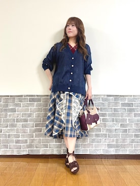 「アイテム（タンクトップ、レッド系）」を使った、まりさん（レディース・157cm）の夏コーディネート