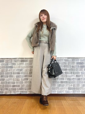 「アイテム（ベスト）」を使った、まりさん（レディース・157cm）の秋コーディネート
